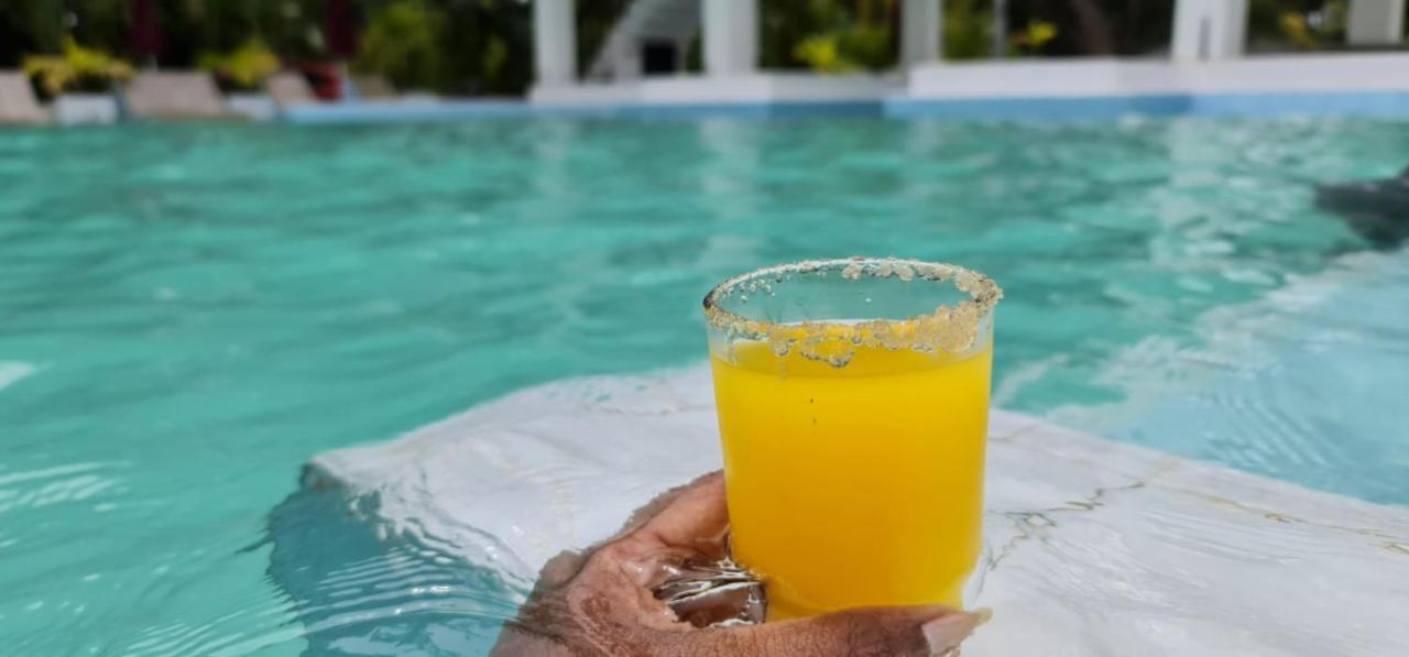 Lucky Beach Resort Trincomalee Dış mekan fotoğraf