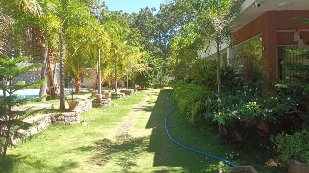 Lucky Beach Resort Trincomalee Dış mekan fotoğraf