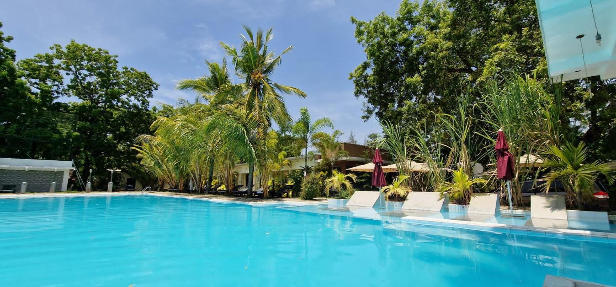 Lucky Beach Resort Trincomalee Dış mekan fotoğraf